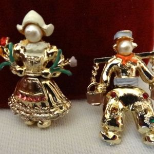 Vintage Holland Dutch Man & Woman Brooch Set Coro?